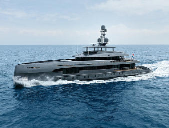 Heesen сдал суперяхту ERICA