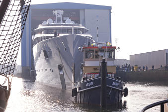 Один гигантский прыжок! И вот она Moonrize от Feadship