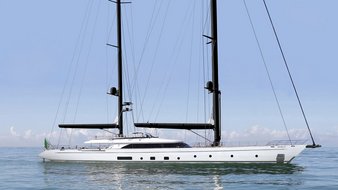 Perini Navi спустила на воду суперяхту Katana