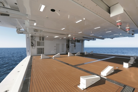 BENETTI представляет гибридную гига-яхту M/Y «LUMINOSITY»