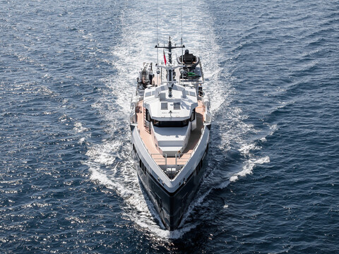 Damen Yachting передала владельцу первую суперяхту Yacht Support 53